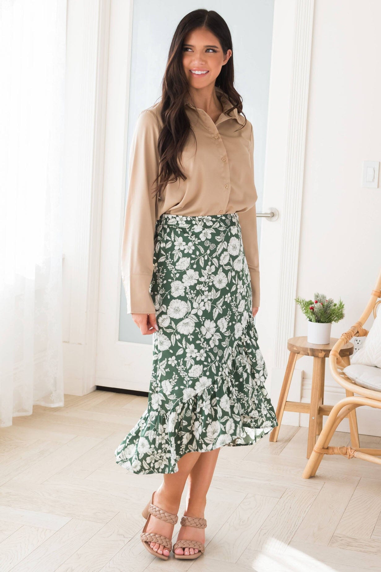 High low skirt top outfit ideas