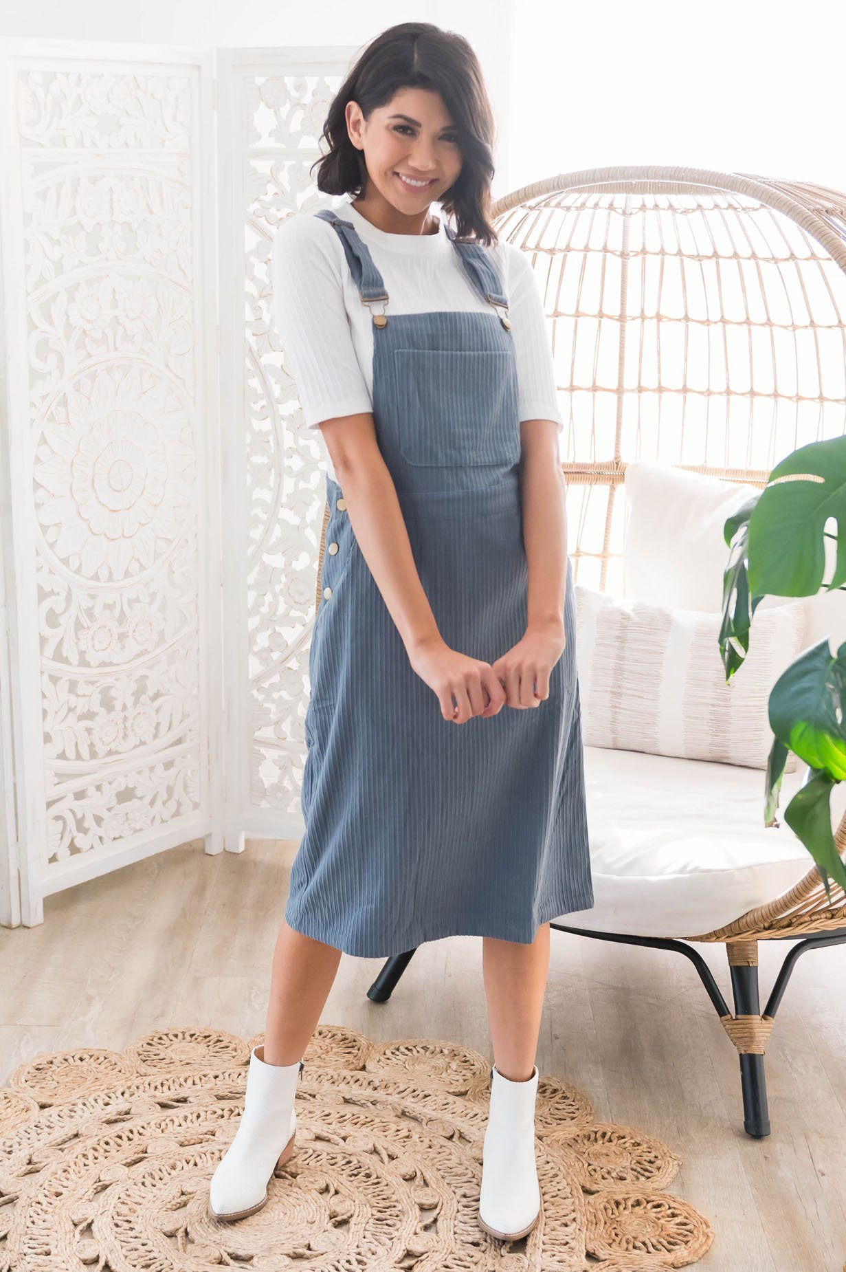 Boden Overall Dress  Girls modest fashion, Overall dress, Girl outfits