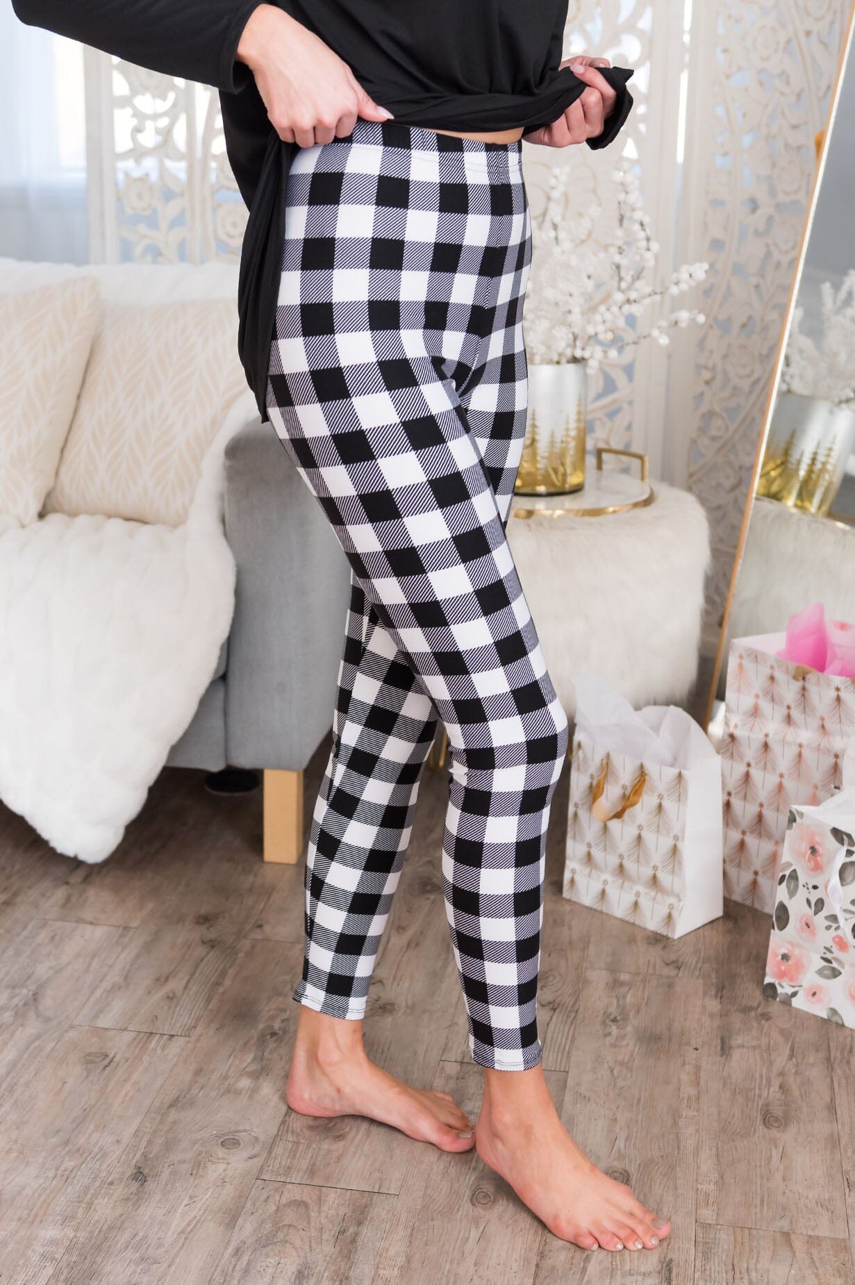 Buffalo Plaid Modest Christmas Leggings - NeeSee's Dresses