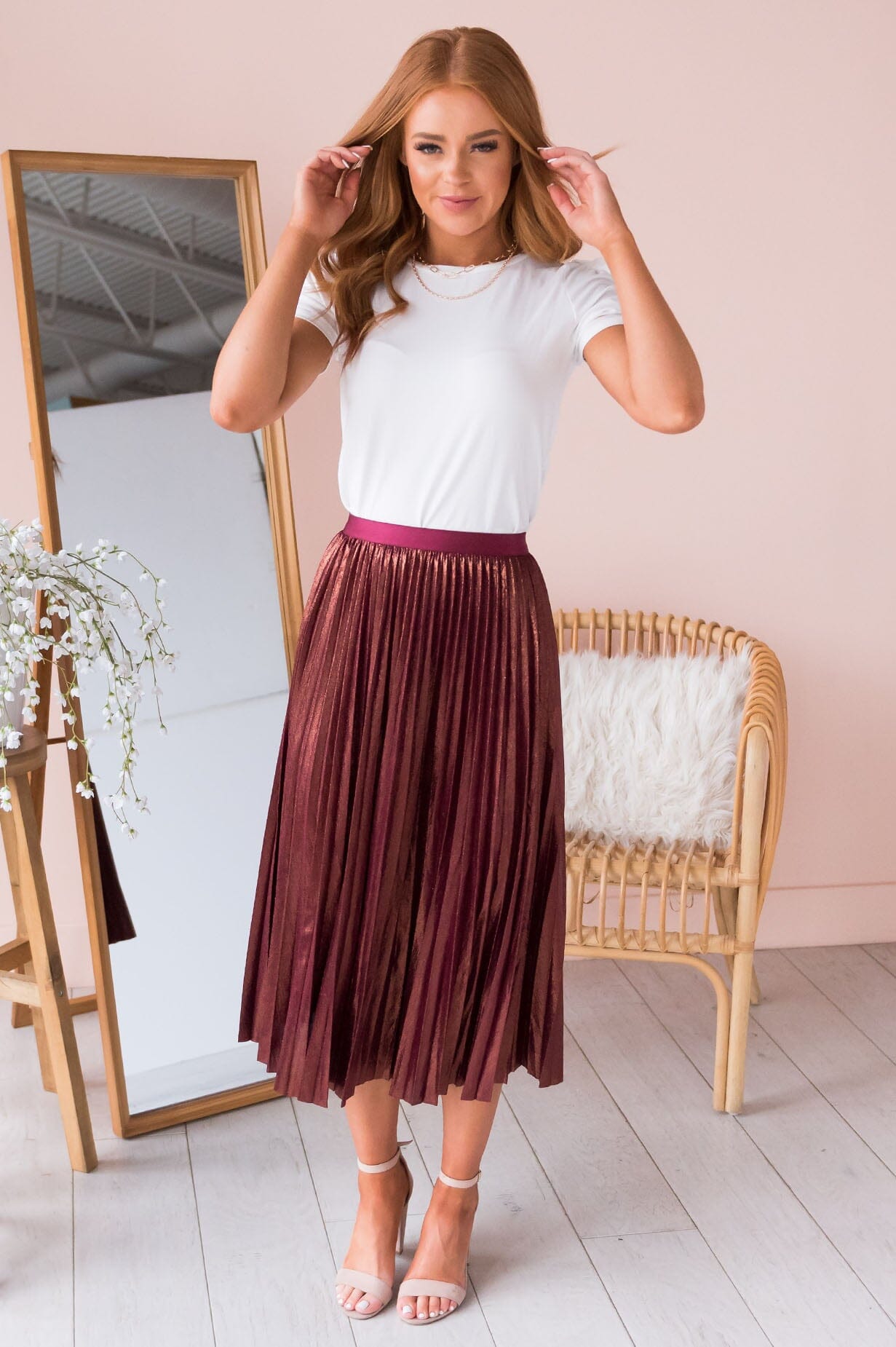 Maroon and 2024 gold pleated skirt