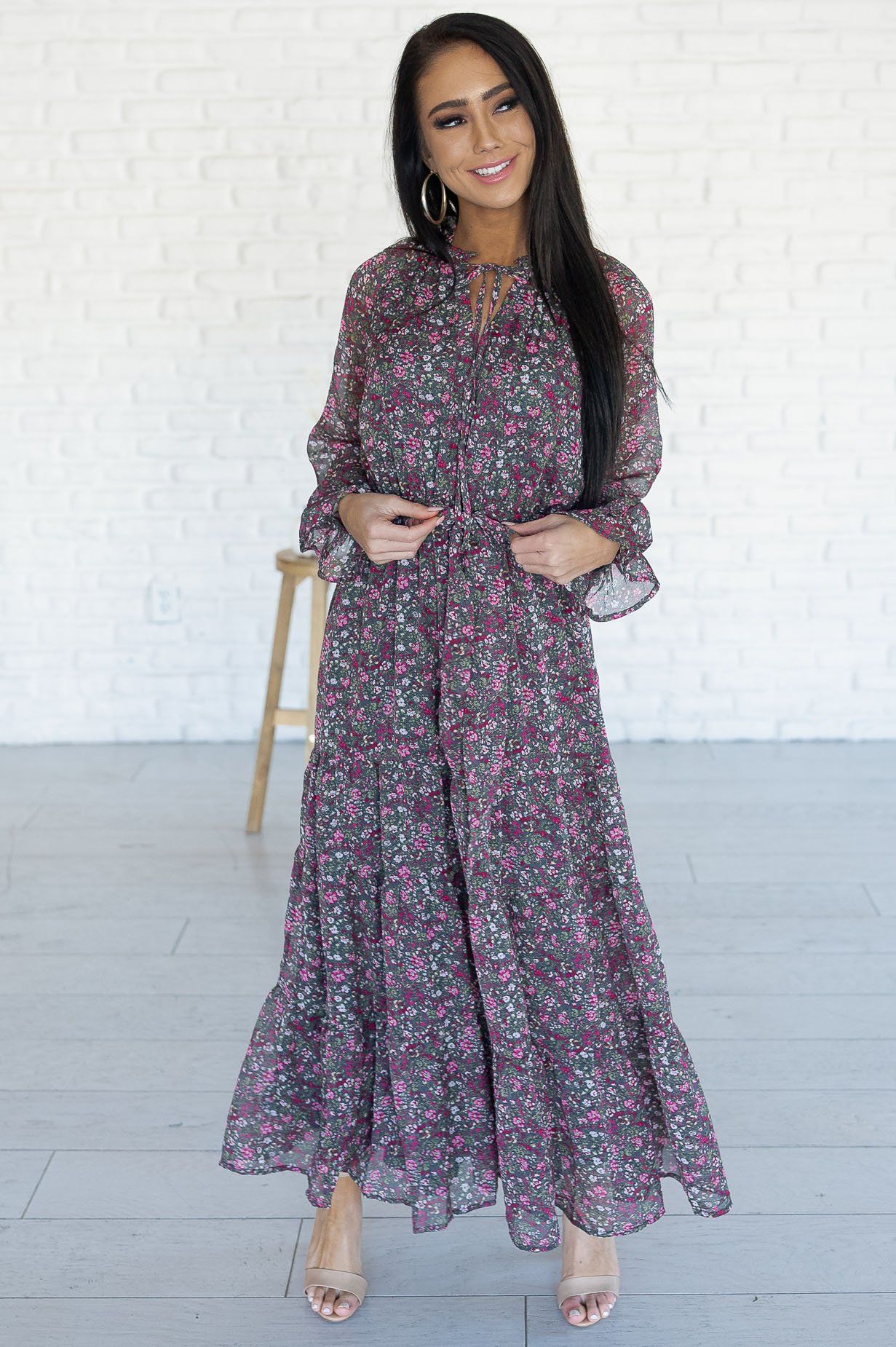 The Kingsley Modest Floral Maxi Dress - NeeSee's Dresses